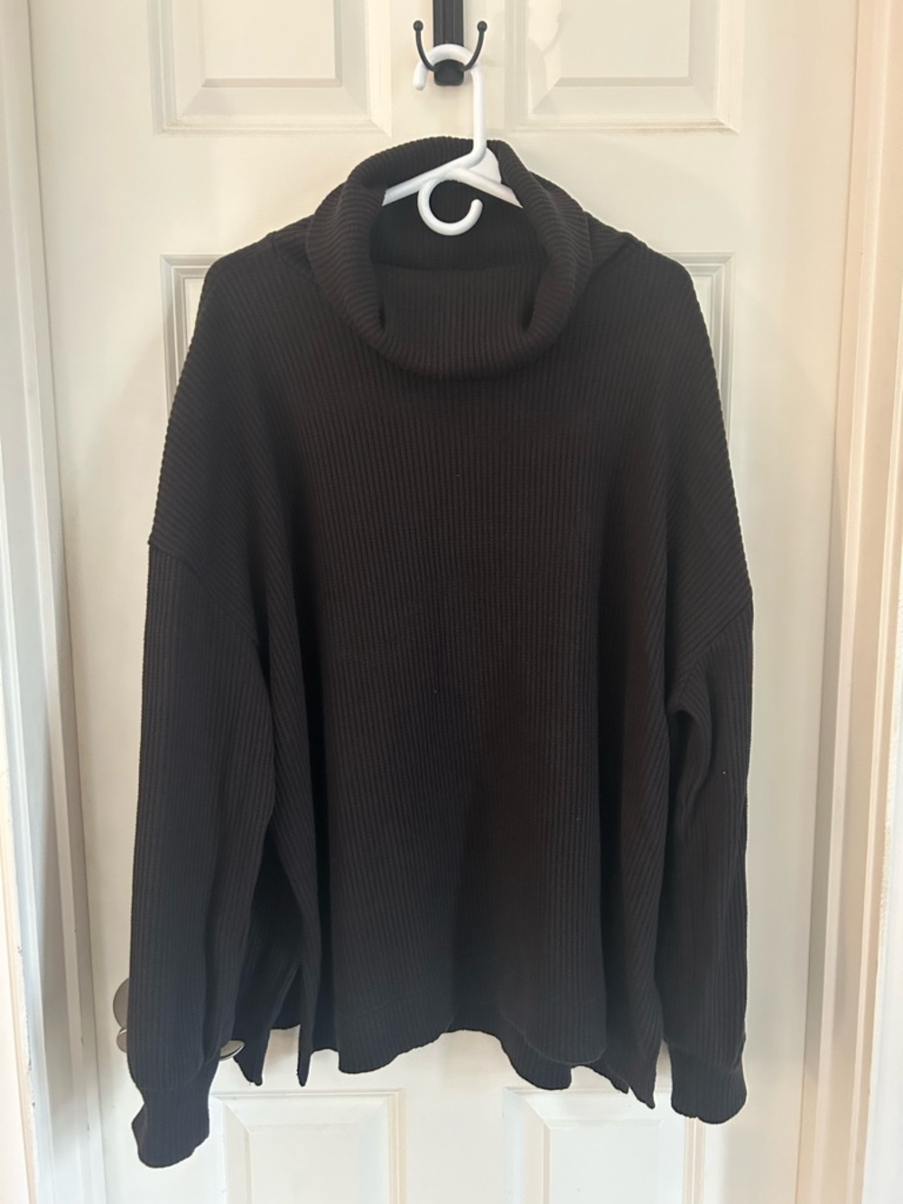 GAP Black Ribbed Turtleneck Sweater